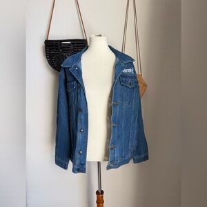 NWT Vintage Outdoor Expedition Harrah's Denim Jacket, Size Medium